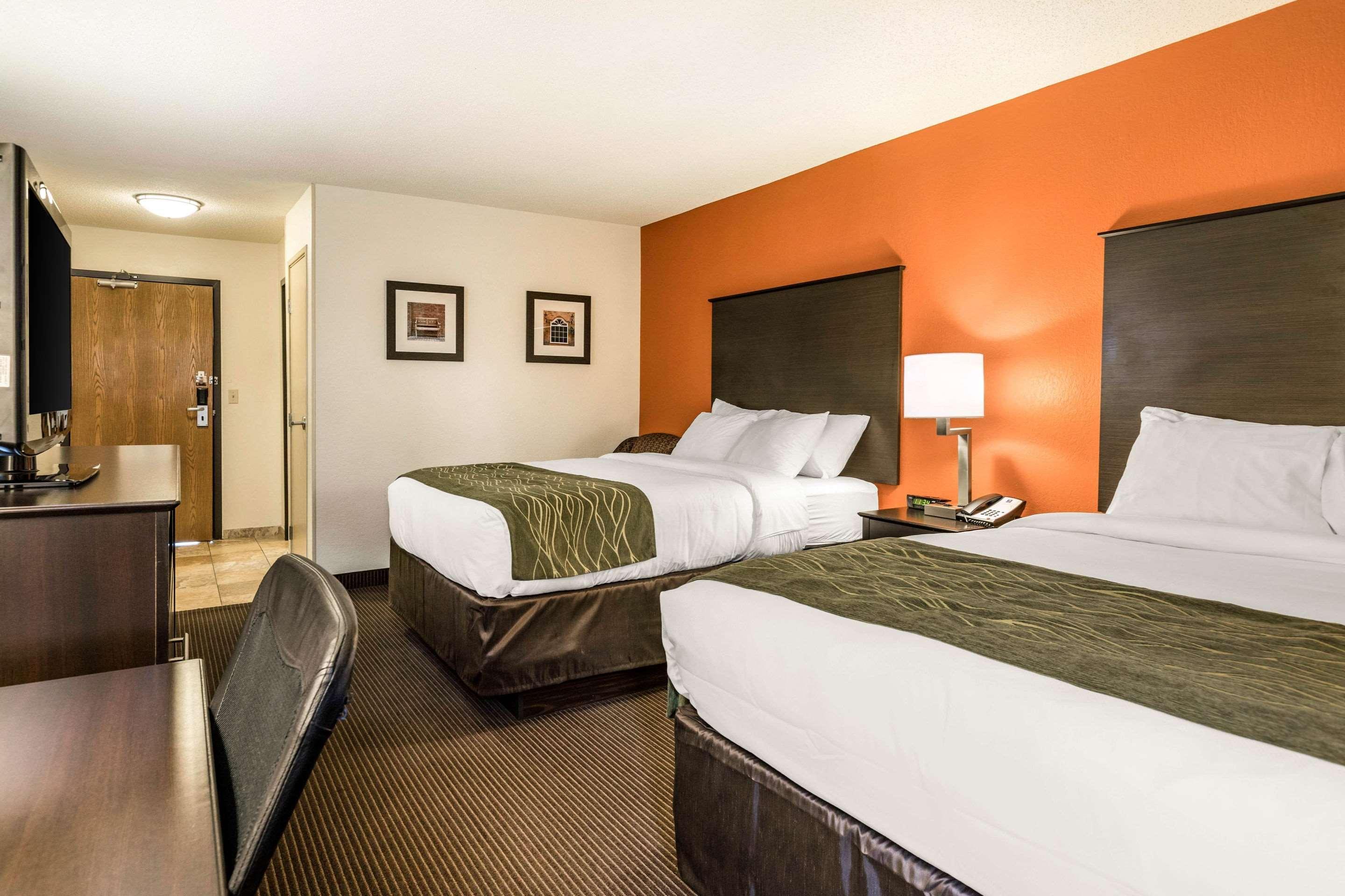 Comfort Inn Wings Stadium Kalamazoo Extérieur photo