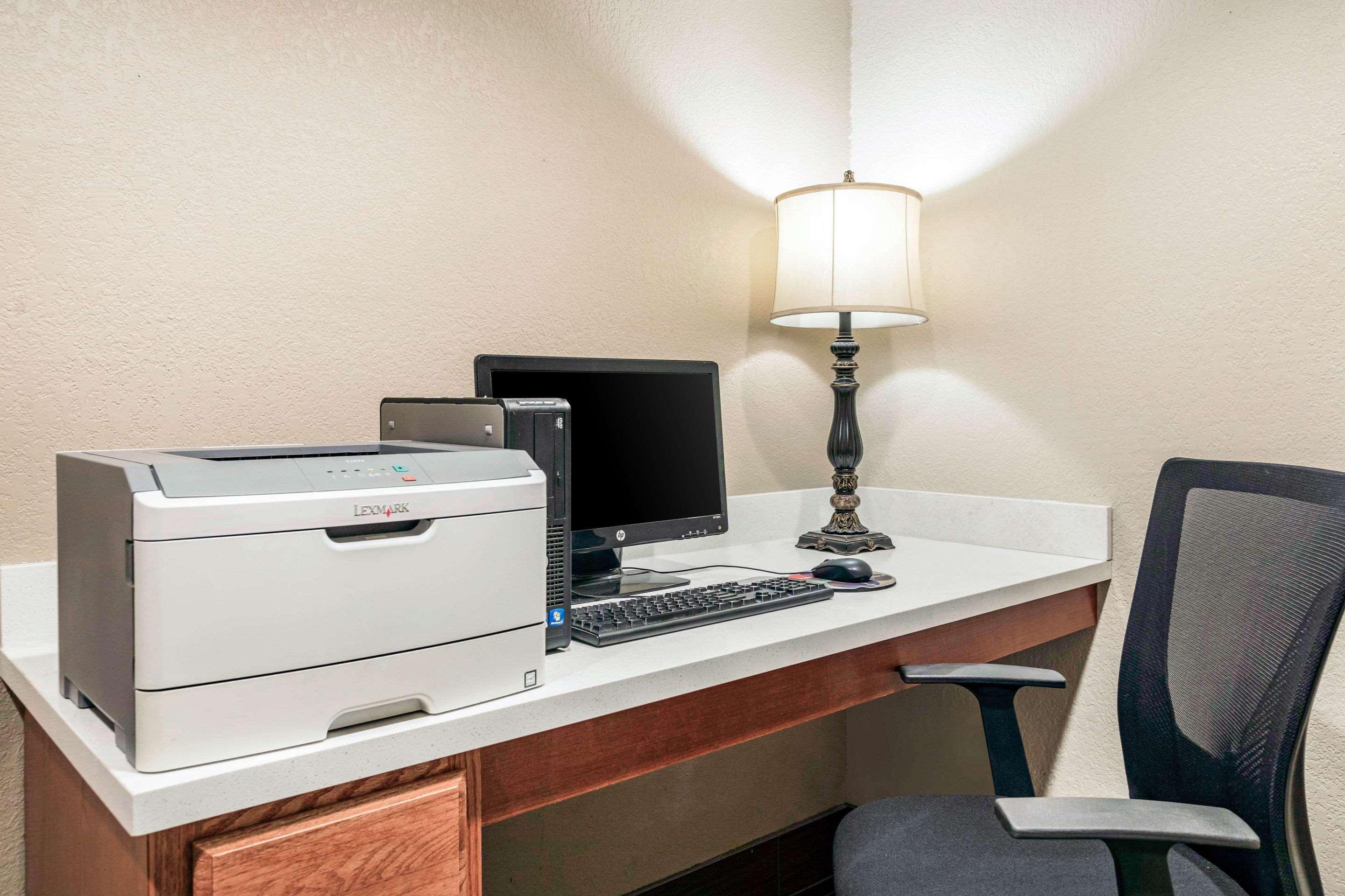 Comfort Inn Wings Stadium Kalamazoo Extérieur photo